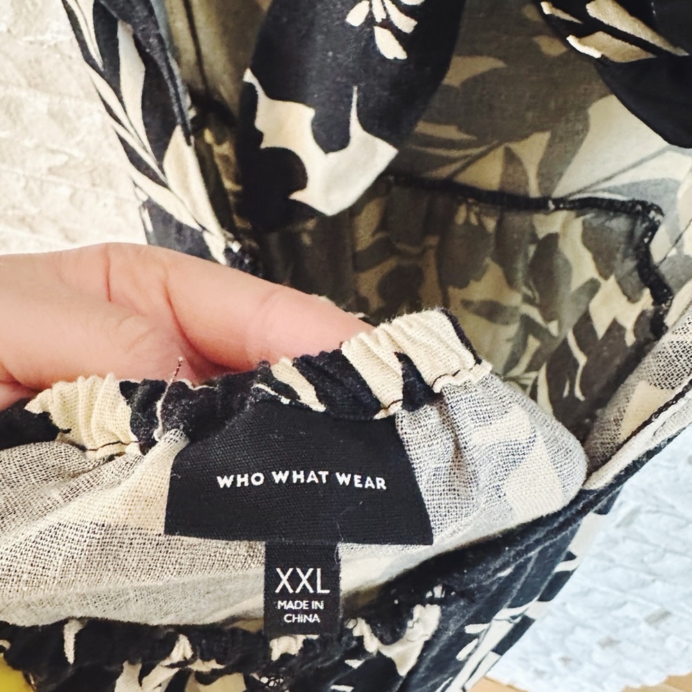 Floral Black and Cream Midi Who What Wear Dress - Picture 7 of 7